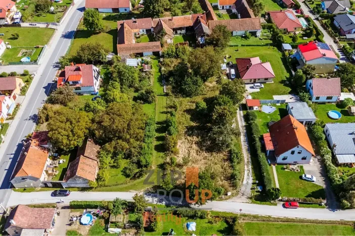 Prodej pozemku pro bydlení, Strážkovice, 1703 m2