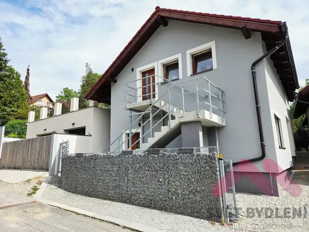 Pronájem bytu 3+kk, Hlásná Třebaň, V Úvozu, 84 m2