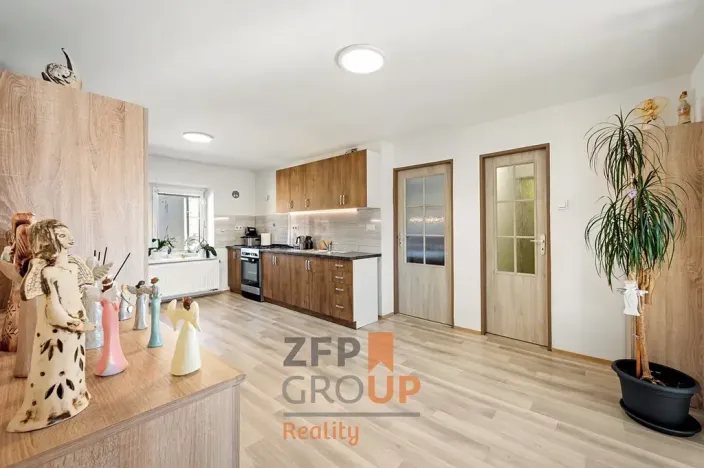 Prodej rodinného domu, Rostěnice-Zvonovice, 280 m2