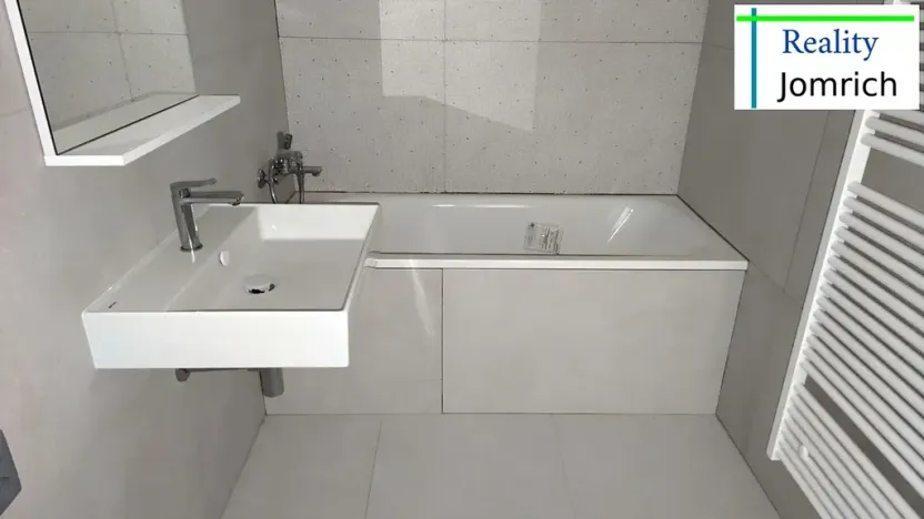 Pronájem bytu 2+1, Liberec, Moskevská, 80 m2