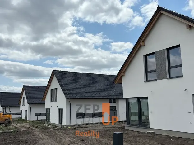 Prodej ubytování, Dříteč, 228 m2