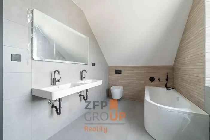 Prodej ubytování, Dříteč, 228 m2