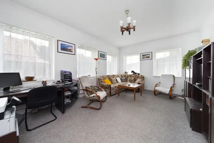 Prodej rodinného domu, Čmelíny, 450 m2