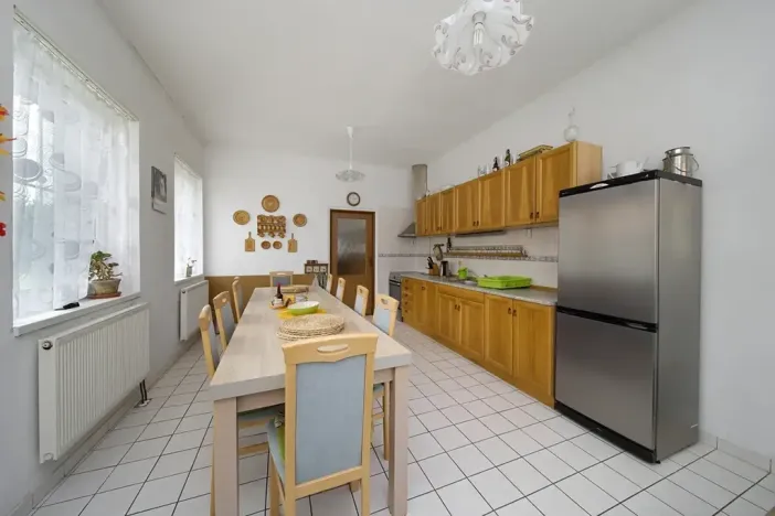 Prodej rodinného domu, Čmelíny, 450 m2