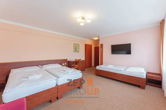 Prodej ubytování, Kunštát, Pod Hotelem Rudka, 763 m2