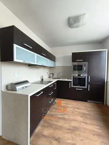 Prodej bytu 3+1, Hrušovany u Brna, Sídliště, 73 m2