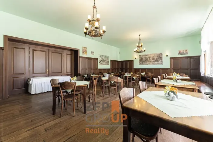 Prodej ubytování, Lysice, nám. Osvobození, 1400 m2