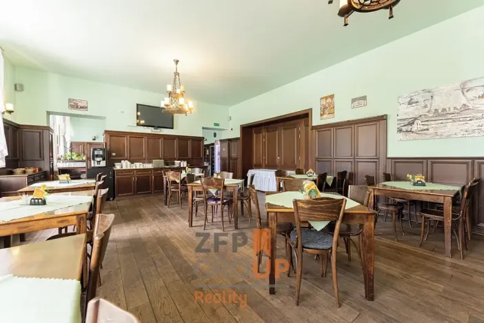 Prodej ubytování, Lysice, nám. Osvobození, 1400 m2