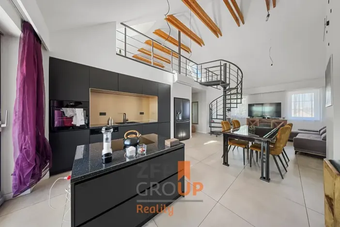 Prodej obchodního prostoru, Brno, Břeclavská, 417 m2