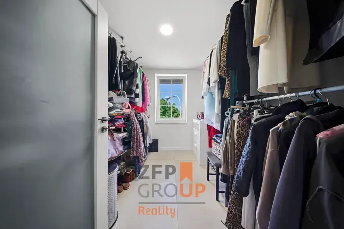Prodej obchodního prostoru, Brno, Břeclavská, 417 m2