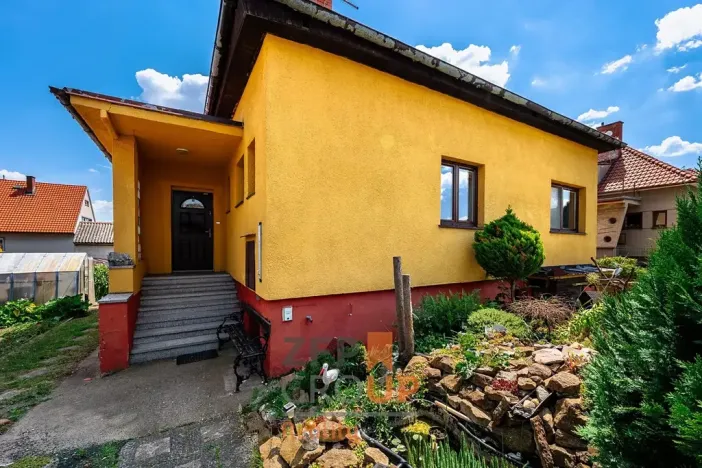 Prodej rodinného domu, Straškov-Vodochody, 165 m2