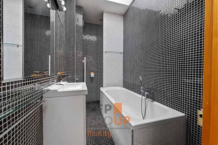 Prodej bytu 3+kk, Praha - Holešovice, Jateční, 61 m2