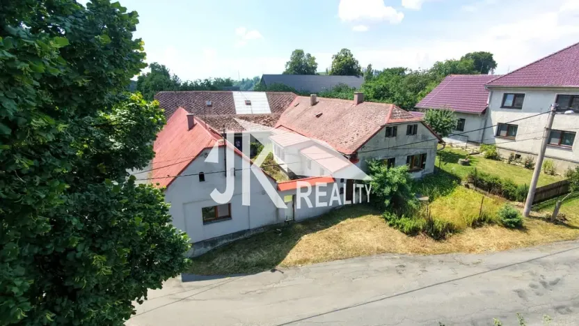 Prodej rodinného domu, Hranice - Hranice IX-Uhřínov, 300 m2