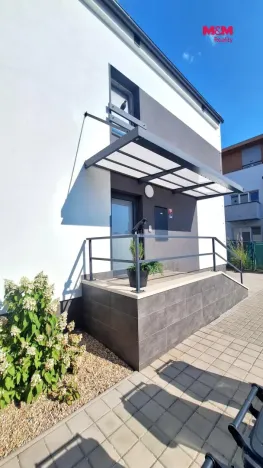 Pronájem bytu 3+kk, Hradec Králové - Pouchov, Malá, 65 m2
