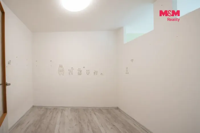 Pronájem bytu 3+1, Broumov - Olivětín, Dukelská, 57 m2