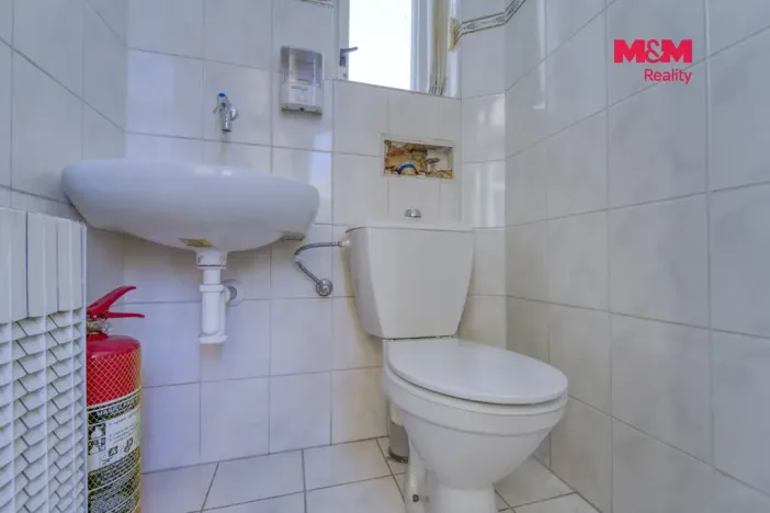 Pronájem kanceláře, Plzeň - Vnitřní Město, Veleslavínova, 112 m2