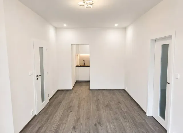 Pronájem bytu 2+1, Praha - Vysočany, U vysočanského pivovaru, 50 m2