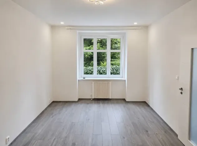 Pronájem bytu 2+kk, Praha - Vysočany, U Elektry, 50 m2