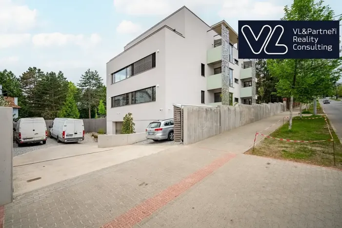 Pronájem bytu 2+kk, Brno, Lipová, 45 m2