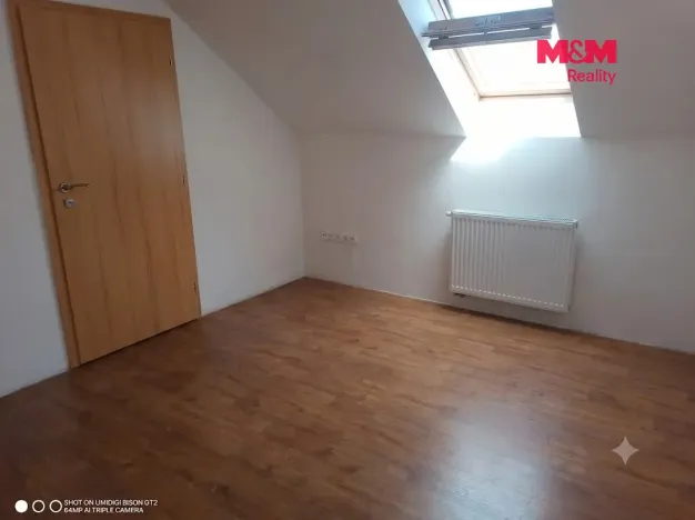 Pronájem bytu 3+kk, Žebrák, Náměstí, 95 m2