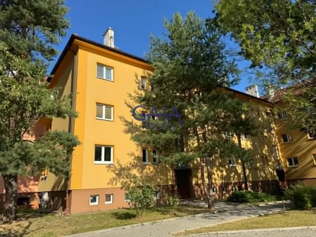 Pronájem bytu 2+1, Dubňany, Nám. 15.dubna, 56 m2