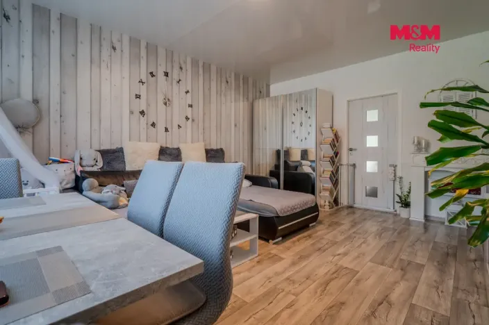 Prodej bytu 3+1, Bohumín - Záblatí, Tovární, 75 m2