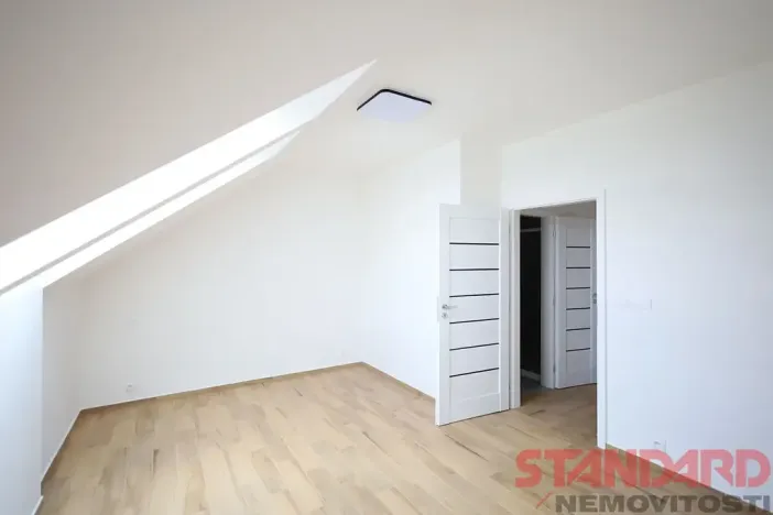 Pronájem bytu 2+kk, Přeštice, Revoluční, 45 m2