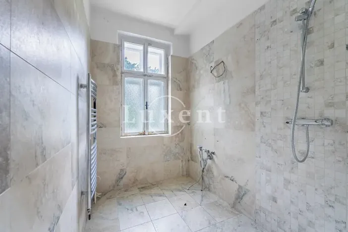 Prodej rodinného domu, Klatovy, Národních mučedníků, 256 m2