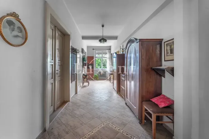 Prodej rodinného domu, Klatovy, Národních mučedníků, 256 m2