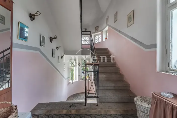 Prodej rodinného domu, Klatovy, Národních mučedníků, 256 m2