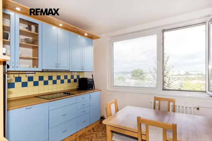 Pronájem bytu 4+1, Praha - Modřany, Pertoldova, 80 m2