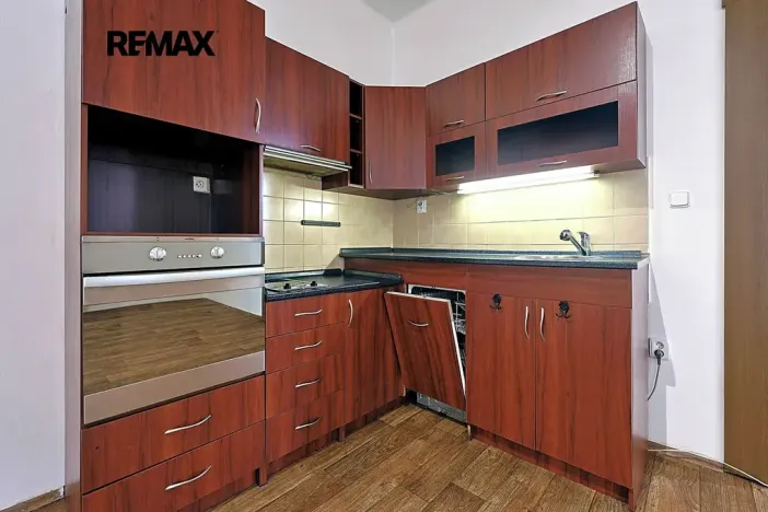 Pronájem bytu 2+kk, Plzeň, Edvarda Beneše, 57 m2