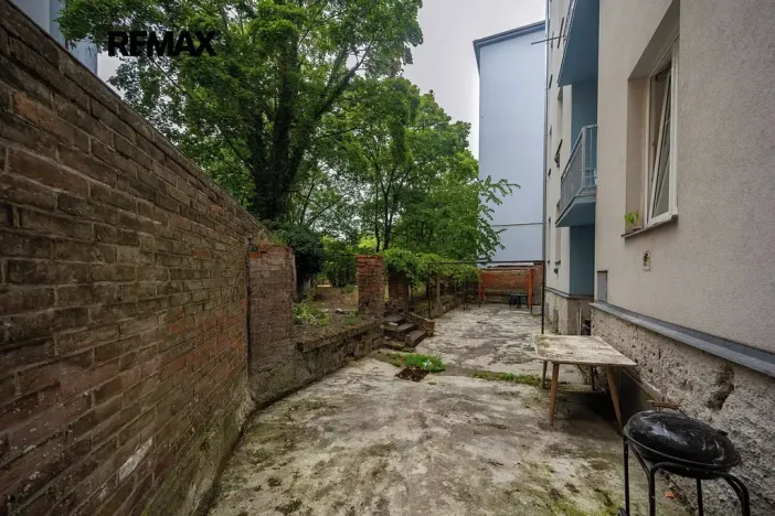 Pronájem bytu 2+kk, Plzeň, Edvarda Beneše, 57 m2
