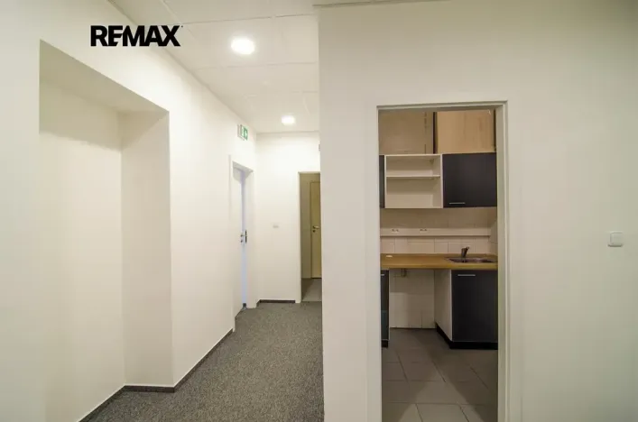 Pronájem kanceláře, Svitavy, náměstí Míru, 40 m2