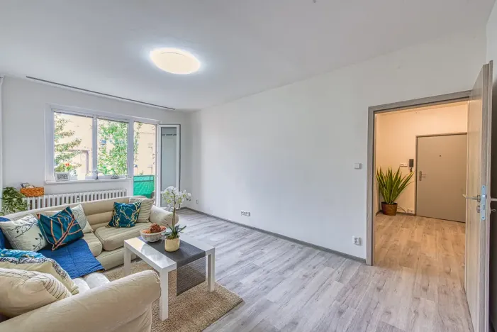 Pronájem bytu 2+1, Chomutov, Blatenská, 52 m2