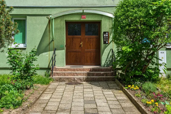 Pronájem bytu 2+1, Chomutov, Blatenská, 52 m2