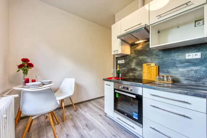 Pronájem bytu 2+1, Chomutov, Blatenská, 52 m2