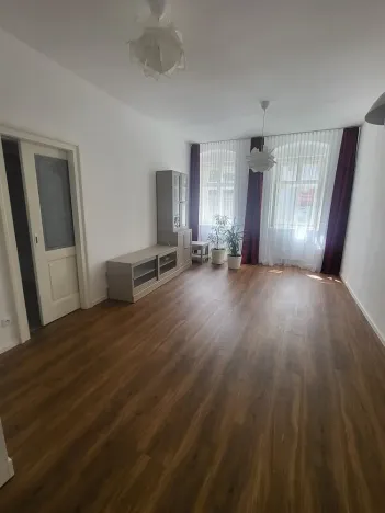 Pronájem bytu 3+kk, Jičín, Čelakovského, 71 m2