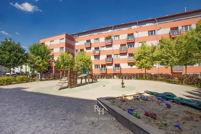 Pronájem bytu 3+kk, Kladno, Generála Selnera, 63 m2