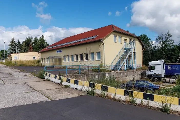 Prodej skladu, Dubí, Horská, 3047 m2