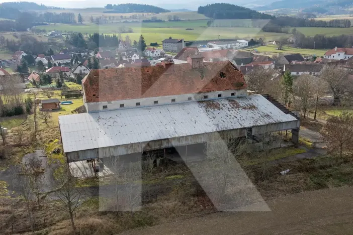 Prodej zemědělského objektu, Žichovice, 1312 m2