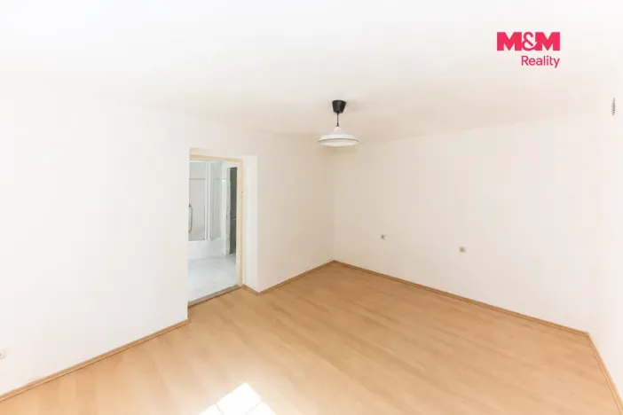 Pronájem rodinného domu, Močovice, 88 m2