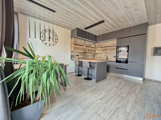 Prodej bytu 2+kk, Kladno, Vrchlického, 77 m2