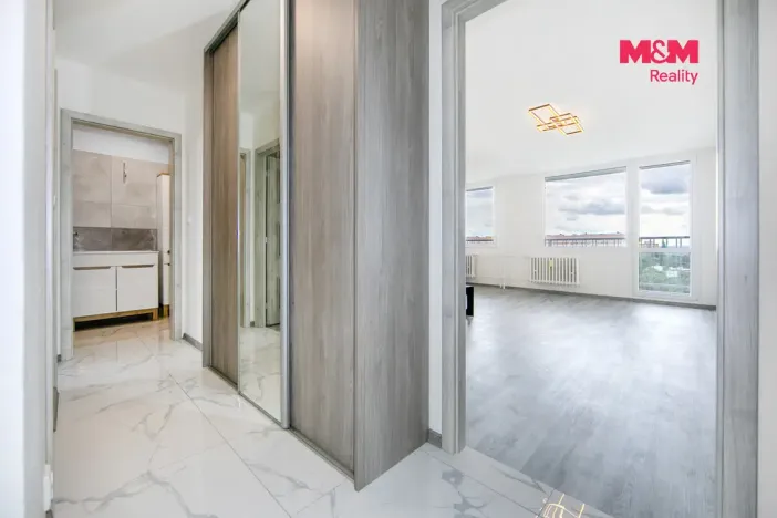 Pronájem bytu 3+kk, Praha - Prosek, Jablonecká, 66 m2