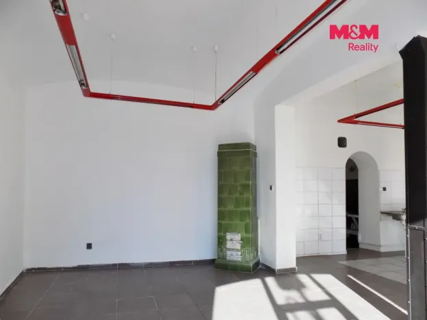Pronájem obchodního prostoru, Teplice, U nádraží, 68 m2
