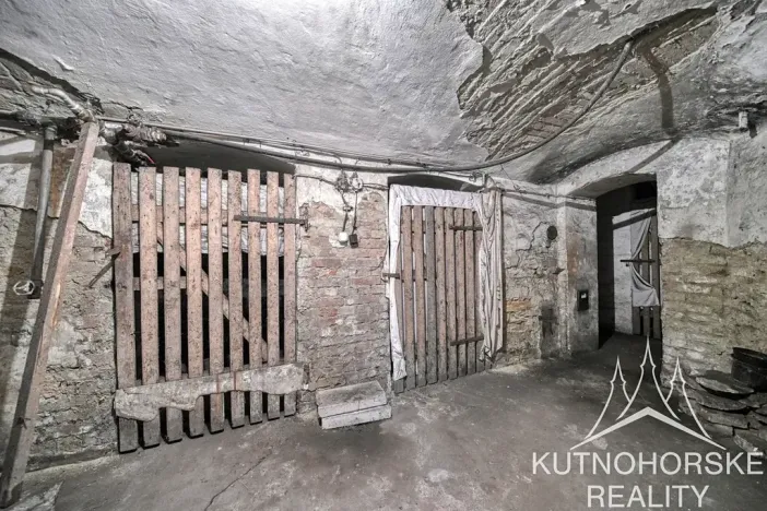 Prodej činžovního domu, Čáslav, Žlebská, 378 m2