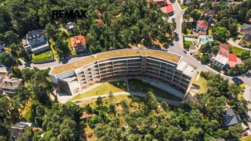 Prodej komerční nemovitosti, Doksy, 1850 m2