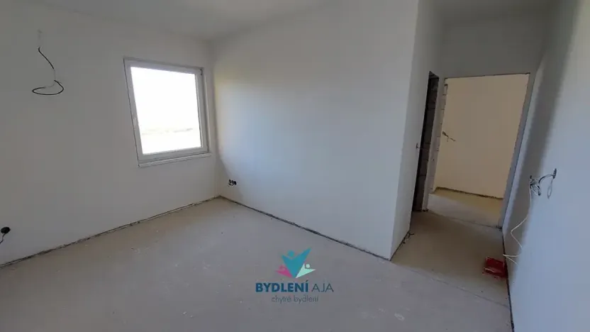 Prodej rodinného domu, Modlany, 160 m2