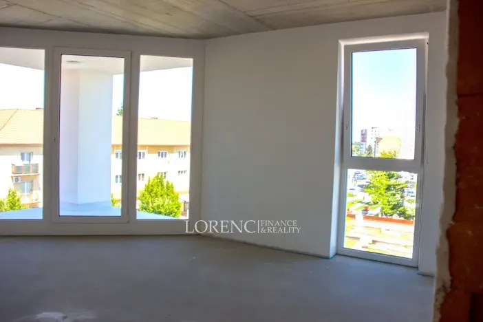 Pronájem bytu 2+kk, Veselí nad Moravou, náměstí Míru, 37 m2
