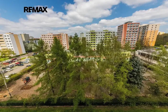 Pronájem bytu 2+kk, Kladno, Na růžovém poli, 41 m2